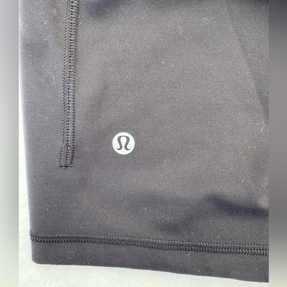 lululemon athletica Black High-Rise Bike Shorts with Side Pockets - Picture 3 of 5